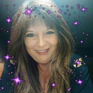 Meet your Posher, Vicki